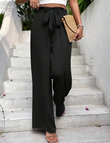 Pantaloni SHEIN, negru