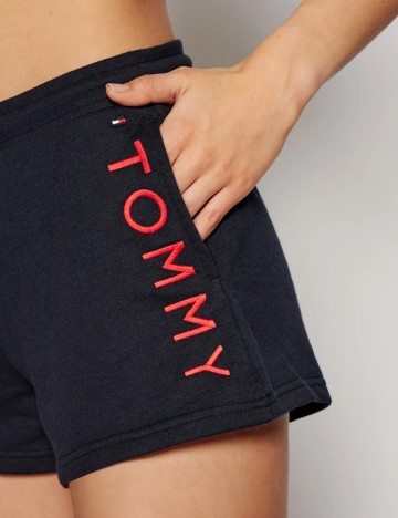 Pantaloni scurti Tommy Hilfiger, bleumarin inchis