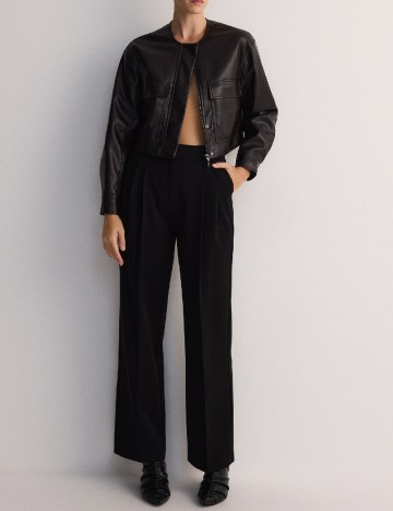 Jacheta Reserved, maro