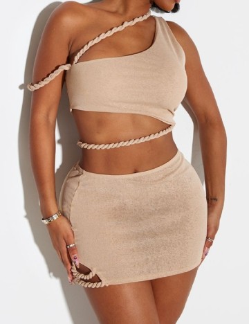 Fusta PrettyLittleThing, crem