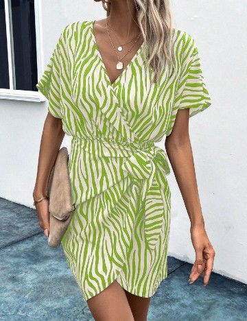 Rochie scurta SHEIN, verde