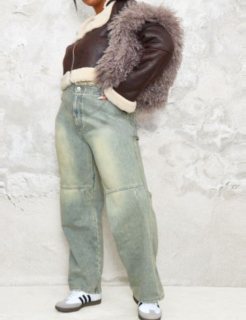 Jacheta PrettyLittleThing Plus Size, maro