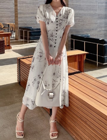 Rochie medie SHEIN, ecru