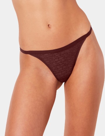 Chilot Triumph, maro