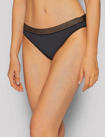 Chilot Triumph, negru