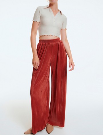 Tricou Reserved, crem