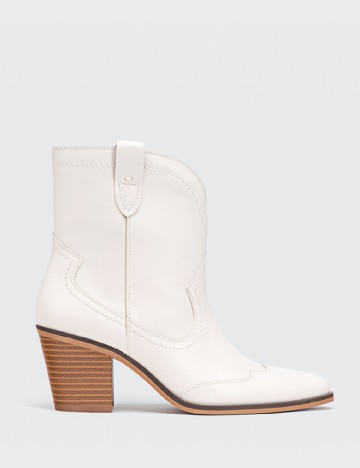 Ciocate Stradivarius, alb