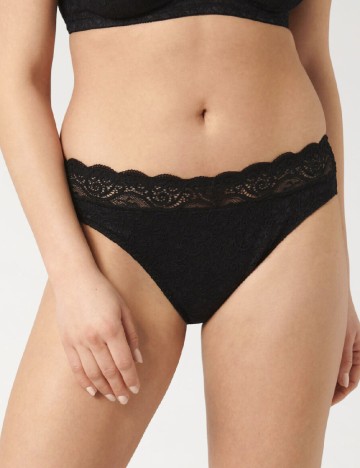 Chilot Triumph, negru