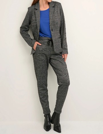 Pantaloni Kaffe, gri