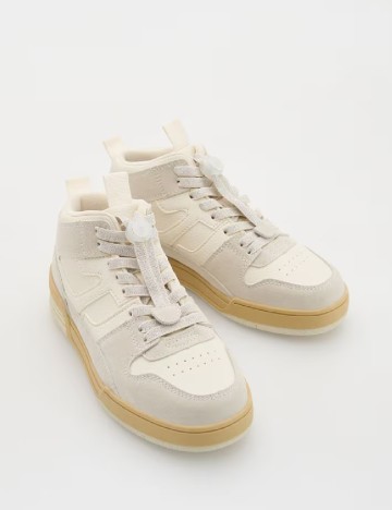 Adidasi Reserved, crem