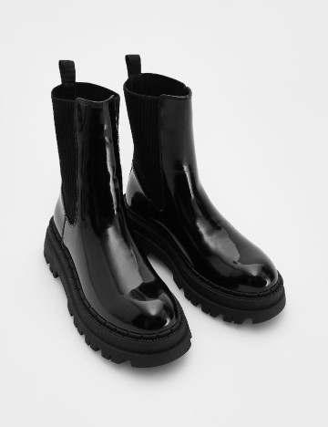 Ghete Reserved, negru