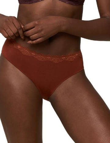 Chilot Triumph, maro