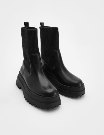 Ghete Reserved, negru