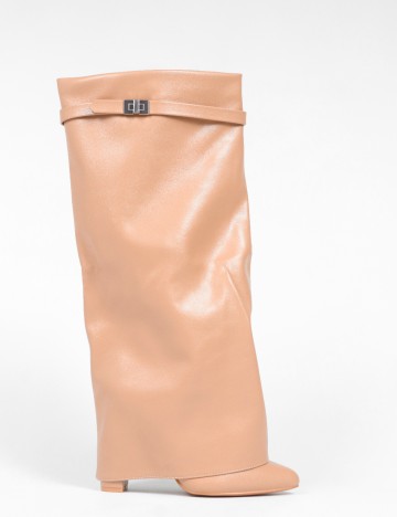 Cizme PrettyLittleThing, maro