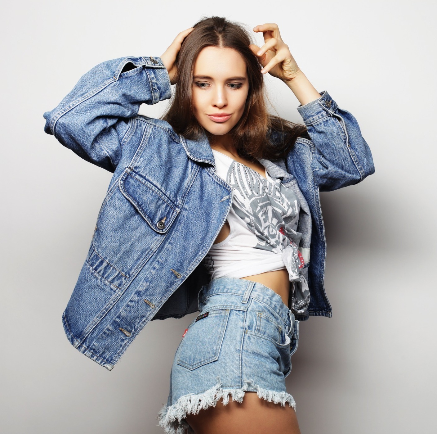 Imbracaminte din denim