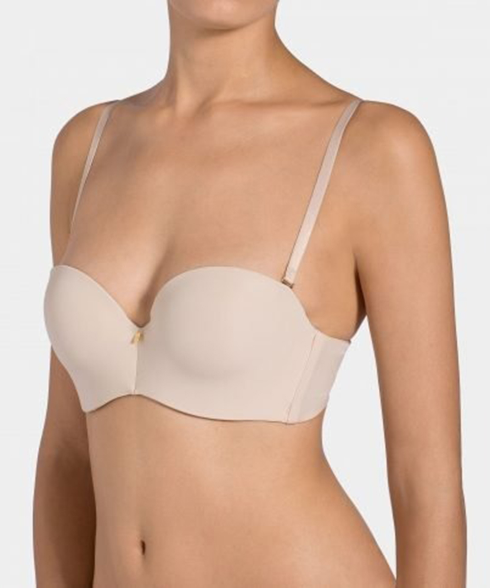 Sutien Triumph, nude