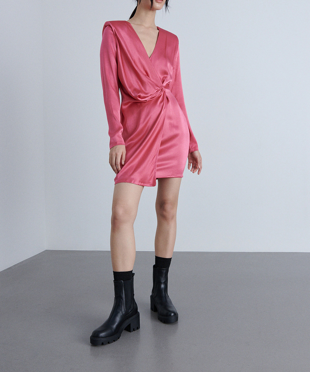 Rochie scurta Reserved, roz, 44