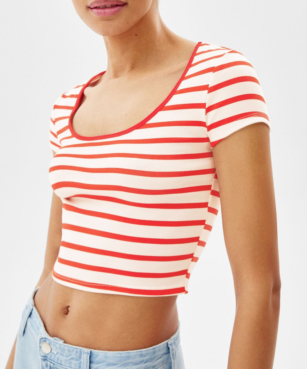 Top Bershka, rosu, M