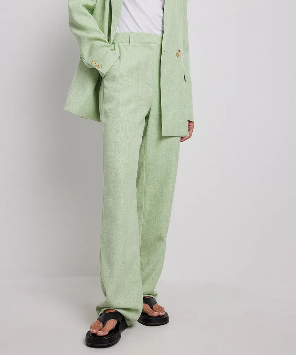 Pantaloni NA-KD, verde, 34