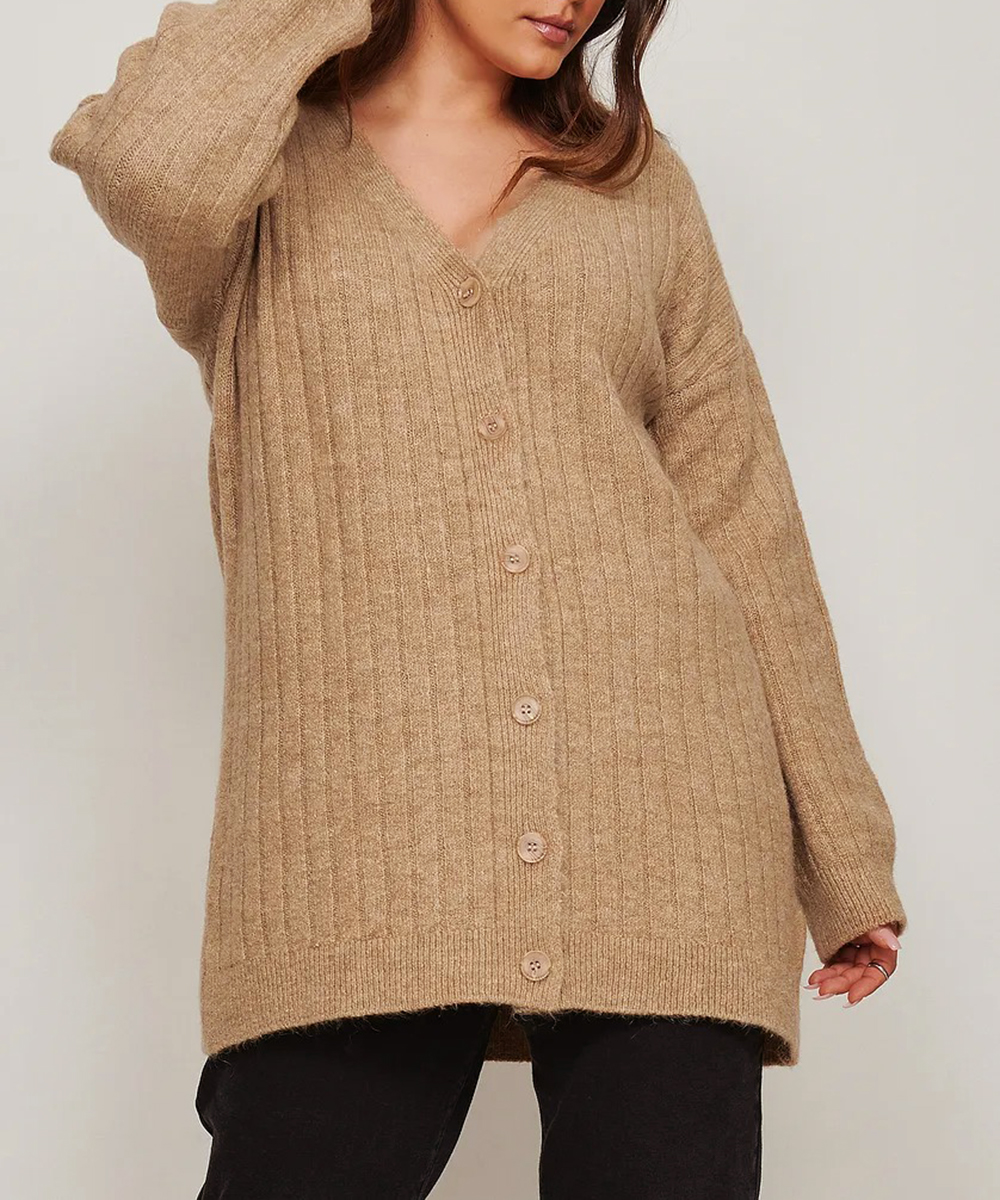 Cardigan NA-KD Plus Size, maro