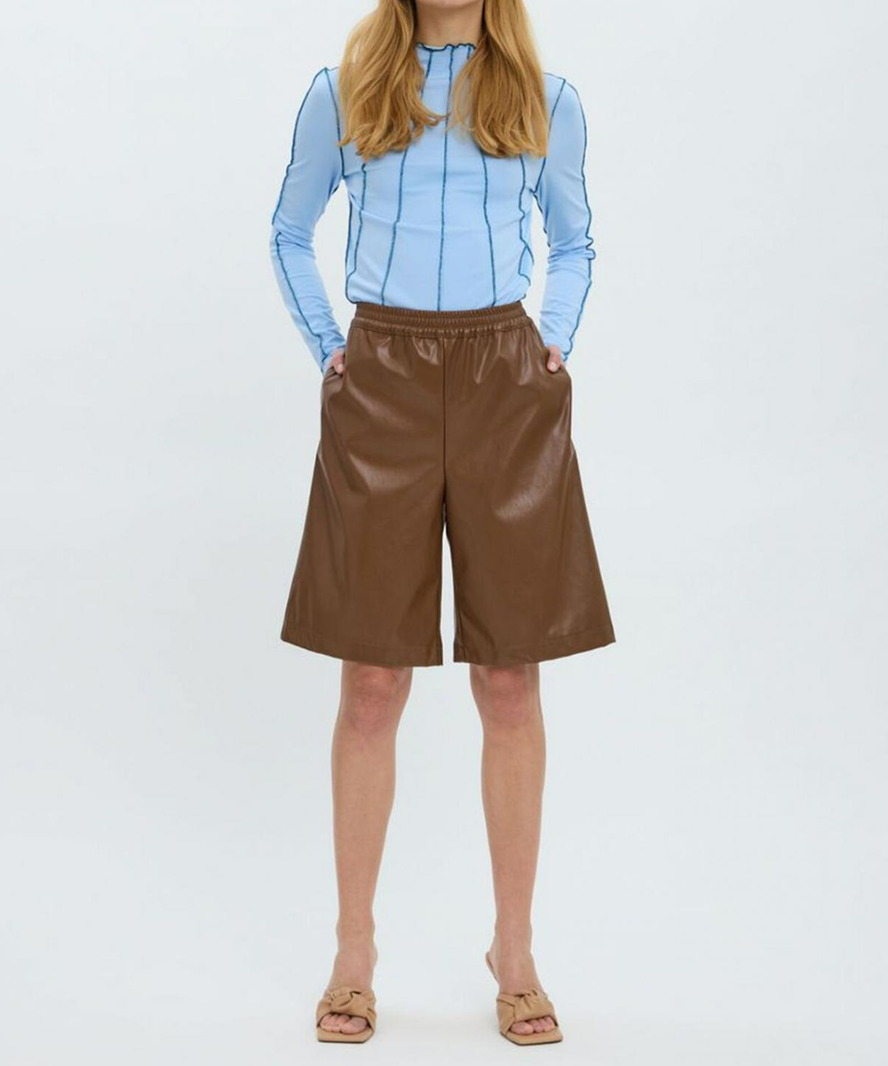 Pantaloni scurti Vero Moda, maro, XS
