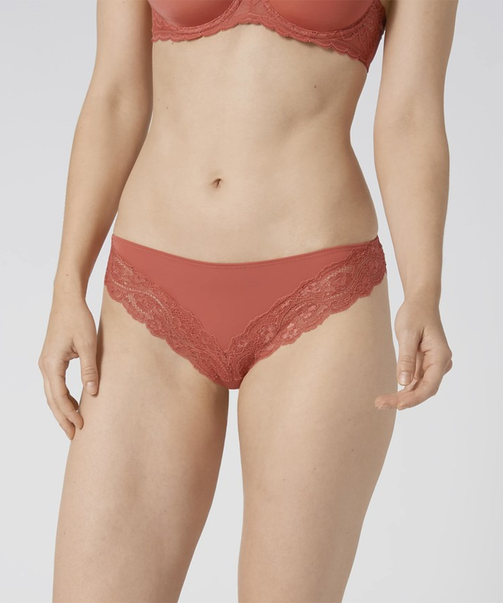 Chilot Triumph, corai