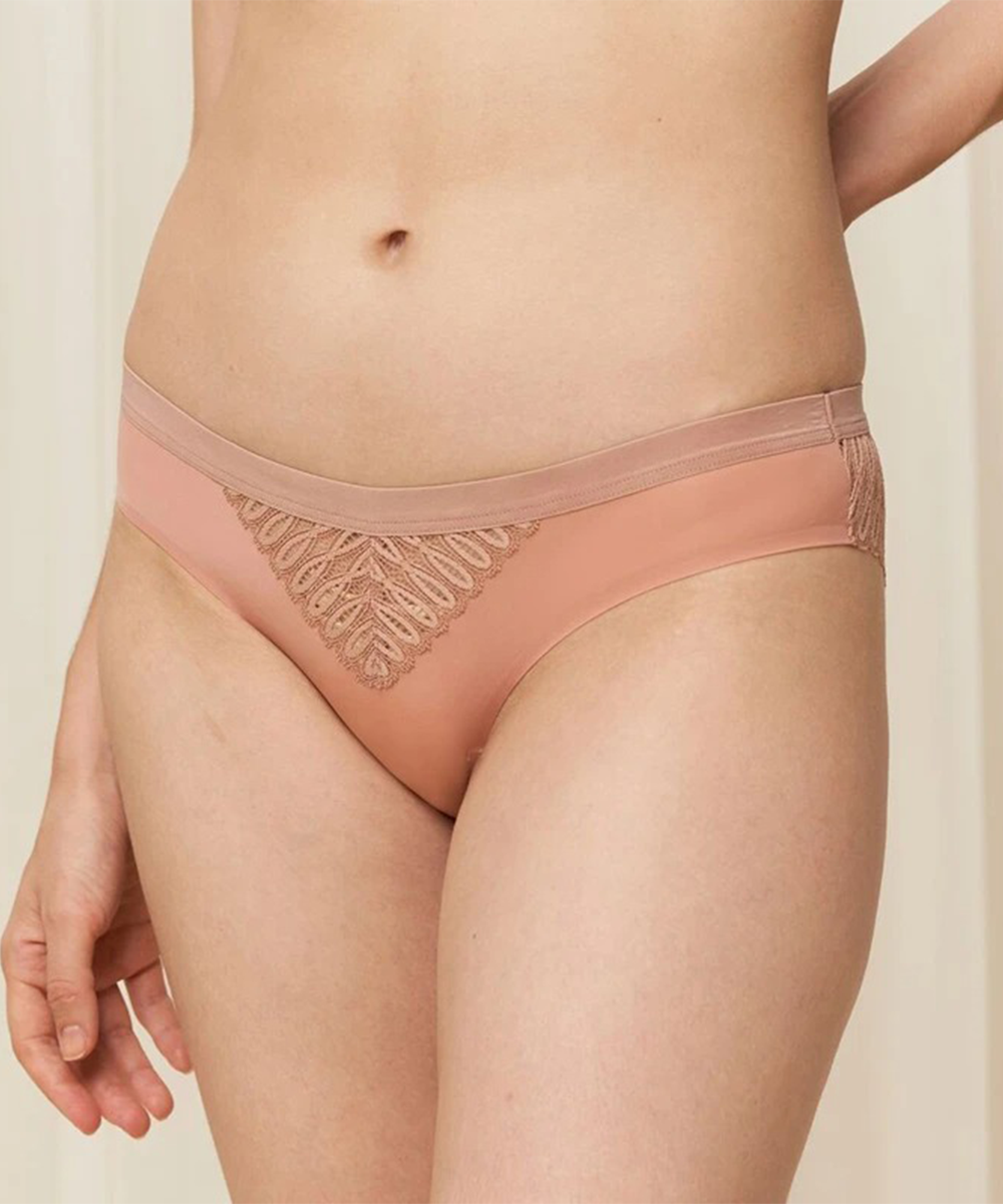 Chilot Triumph, roz pudra