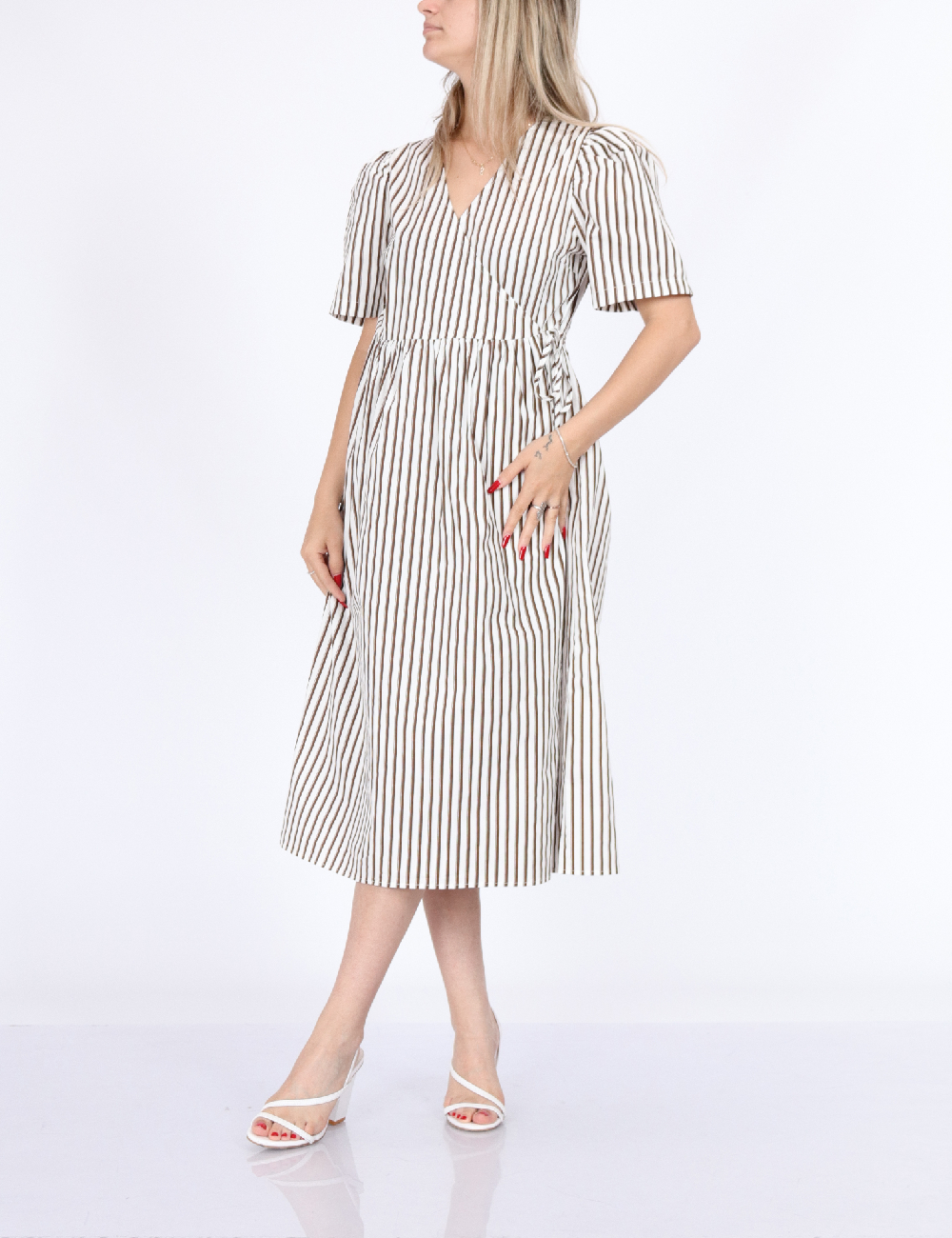 Rochie medie Pieces, alb/maro, M