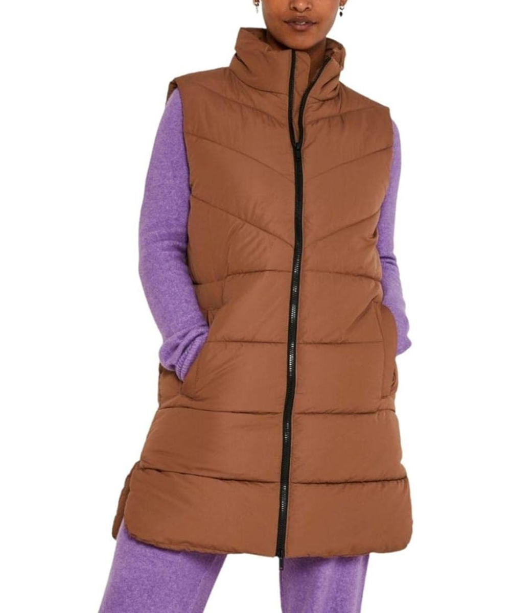 Vesta Noisy May, maro, M