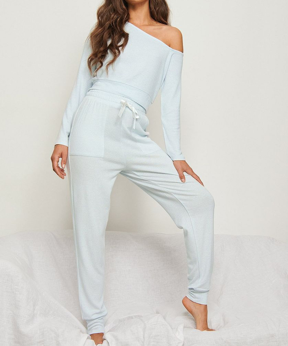 Pantaloni NA-KD, bleu