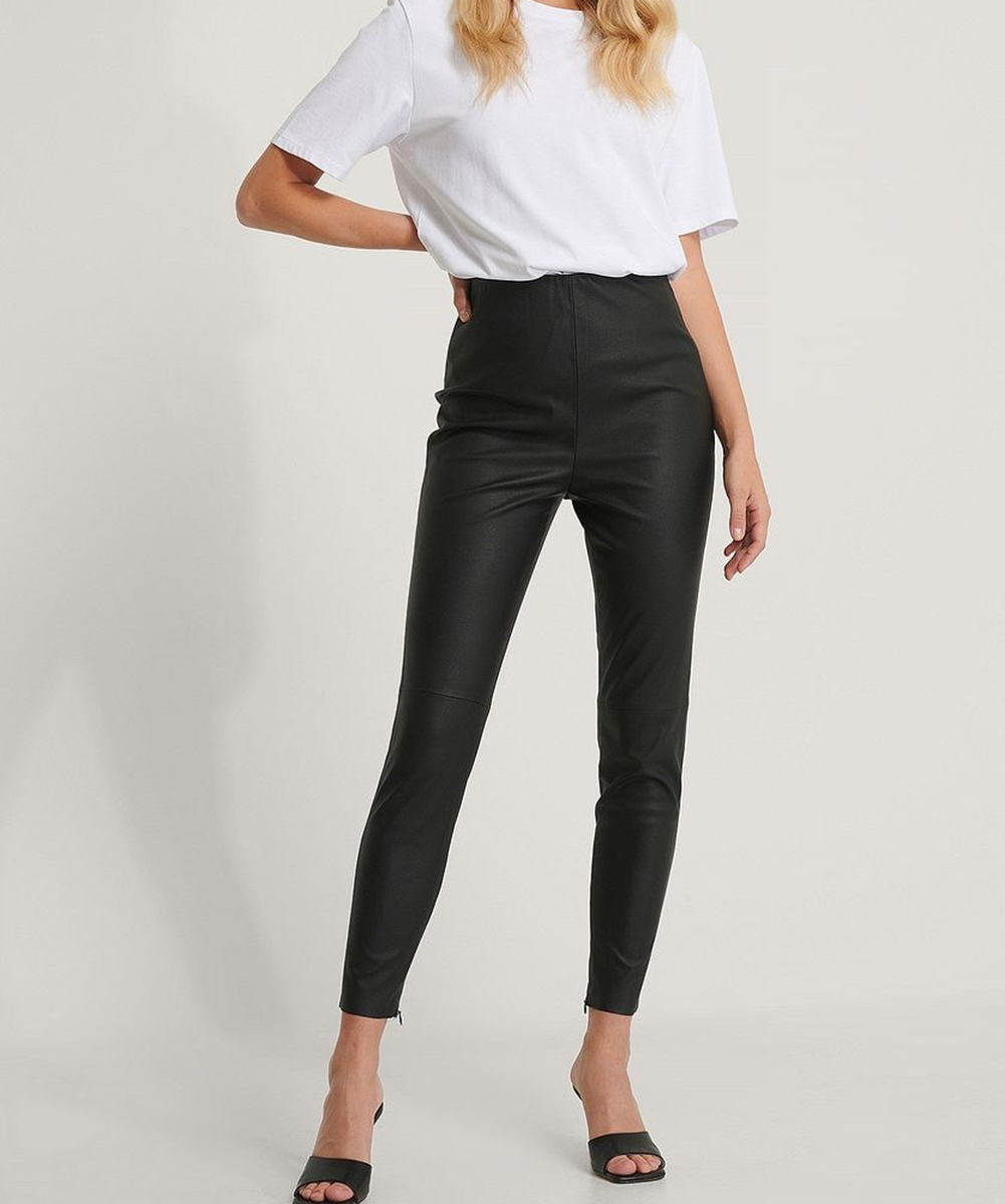 Pantaloni NA-KD, negru