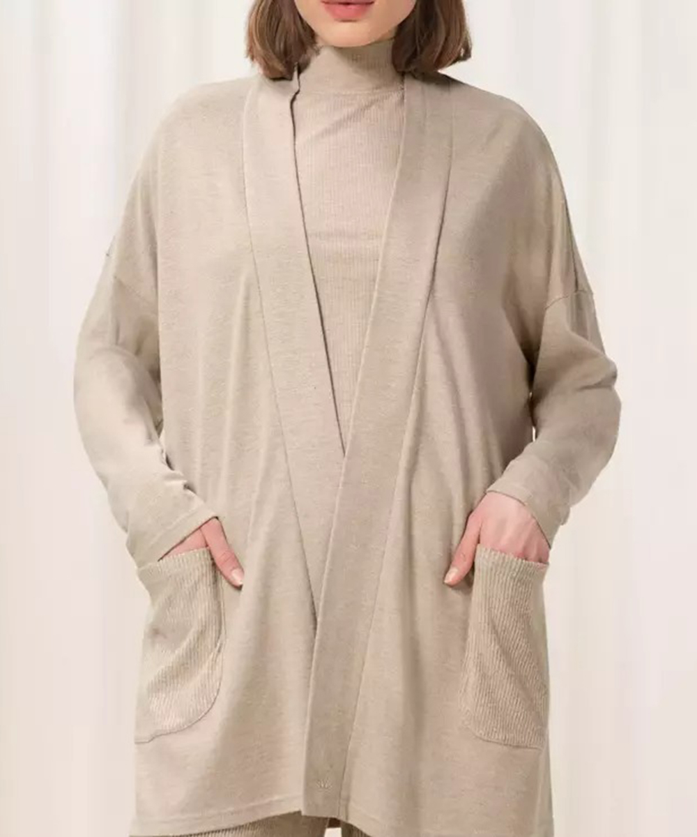 Cardigan Triumph, crem