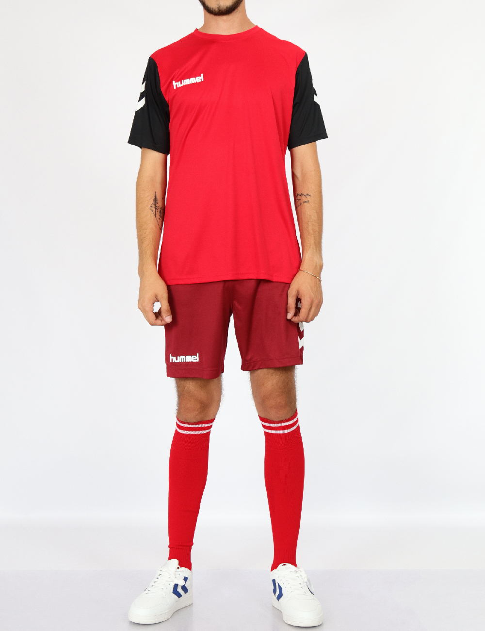 Tricou Hummel, rosu