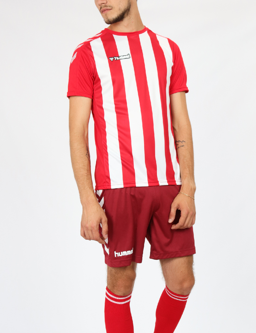 Tricou Hummel, rosu