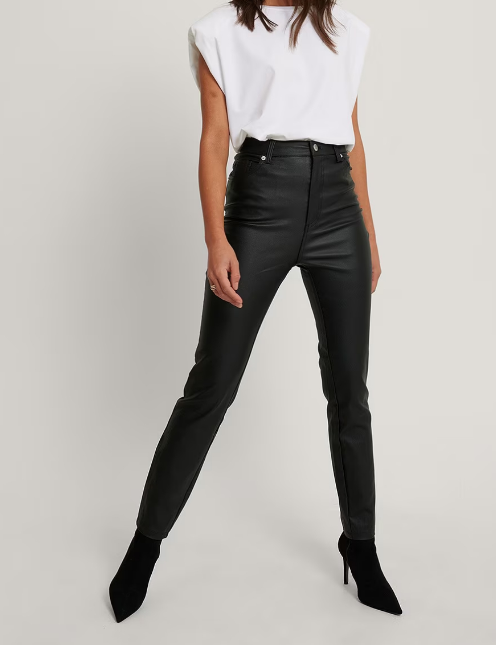 Pantaloni NA-KD, negru