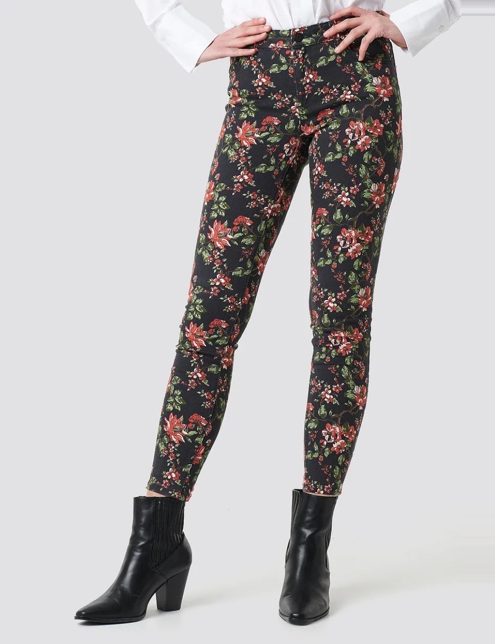 Pantaloni NA-KD, floral - 1 | YEO