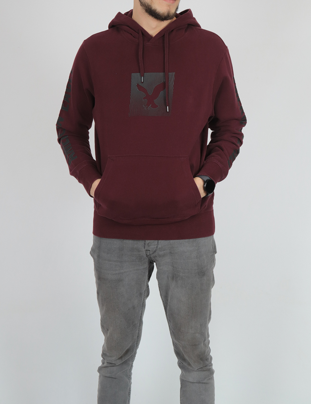 Hanorac American Eagle, visiniu