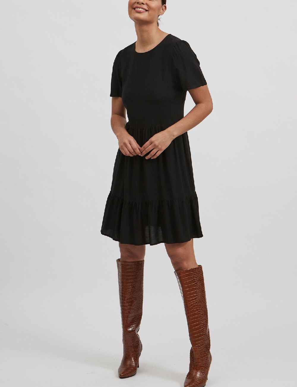 Rochie scurta Vila, negru