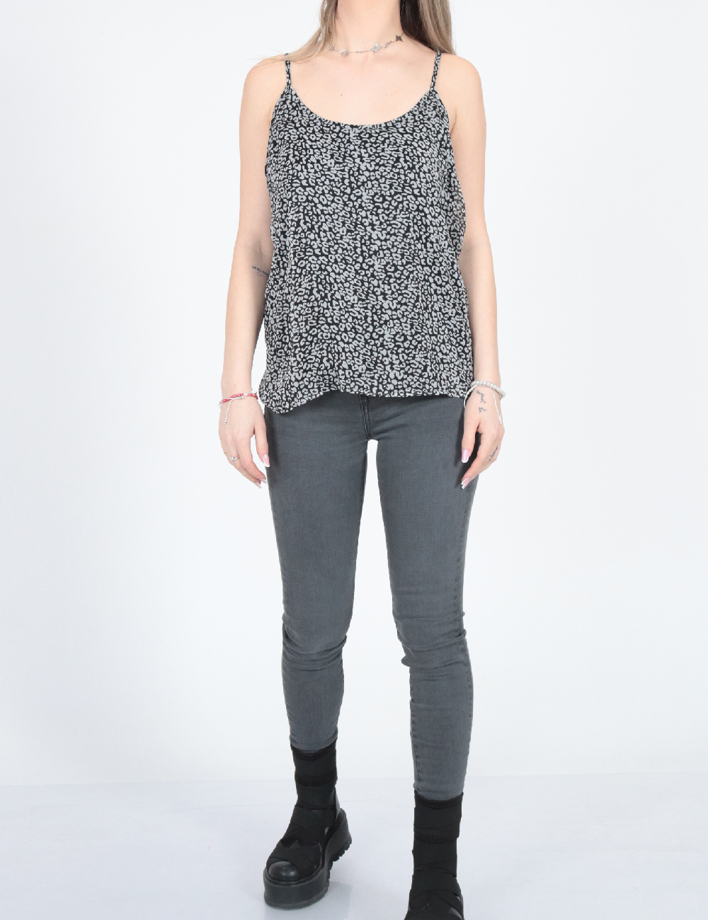 Maiou vero moda, gri