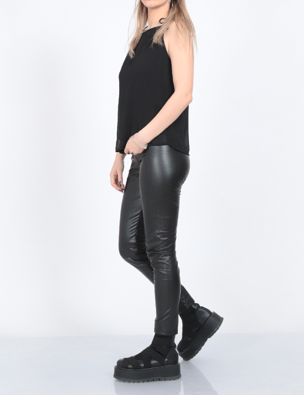 Maiou Jacqueline de Yong, negru - 1 | YEO