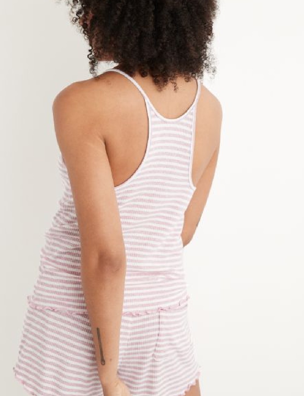 Maiou Aerie, mov - 1 | YEO
