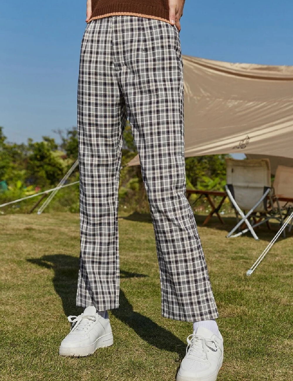 Pantaloni romwe, gri