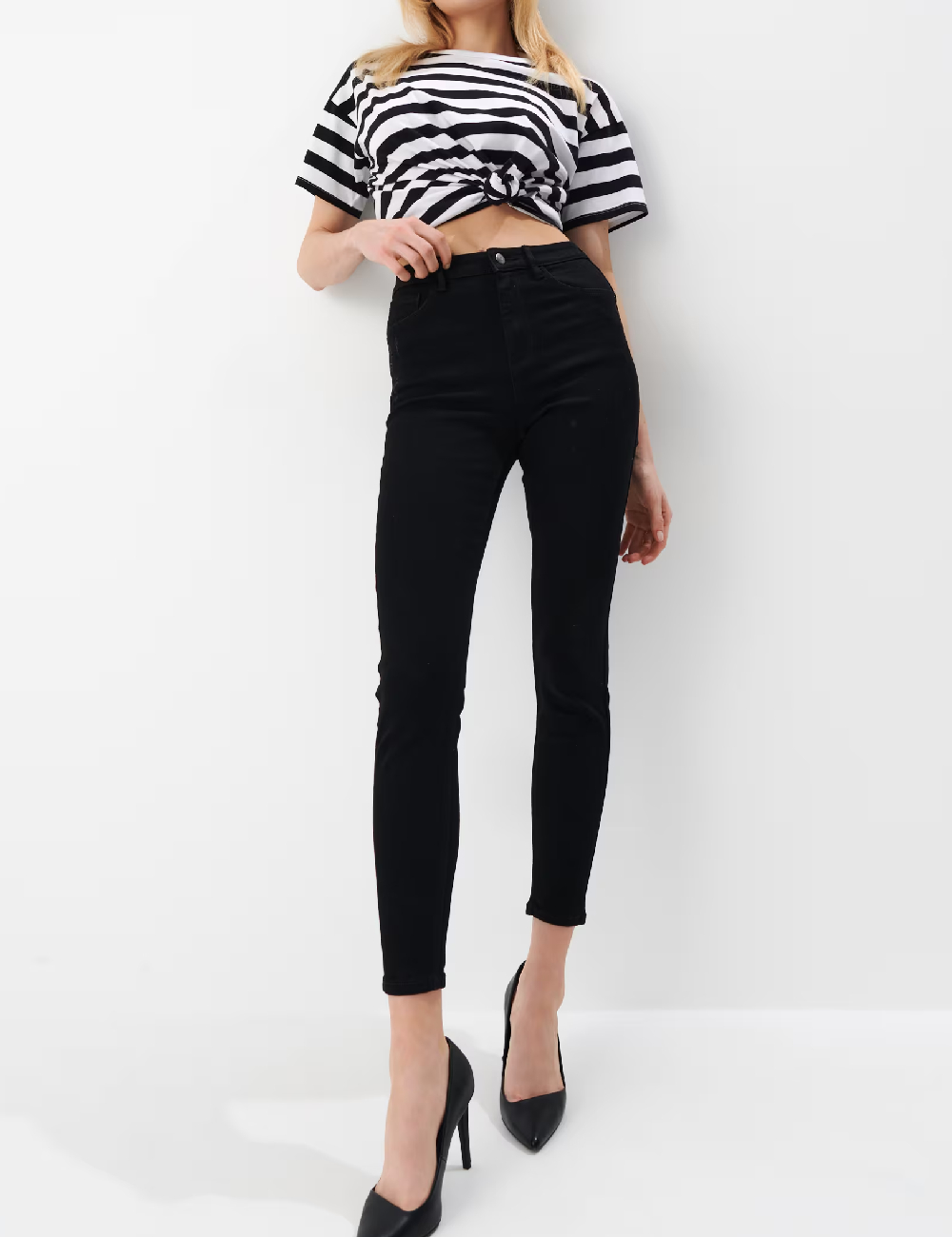 Blugi Mohito, negru
