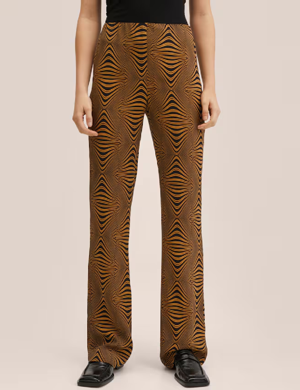 Pantaloni Mango, maro