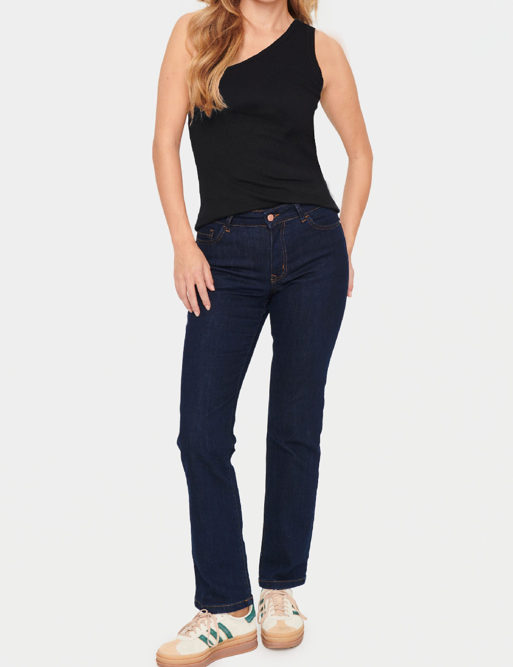 Maiou Saint Tropez, negru