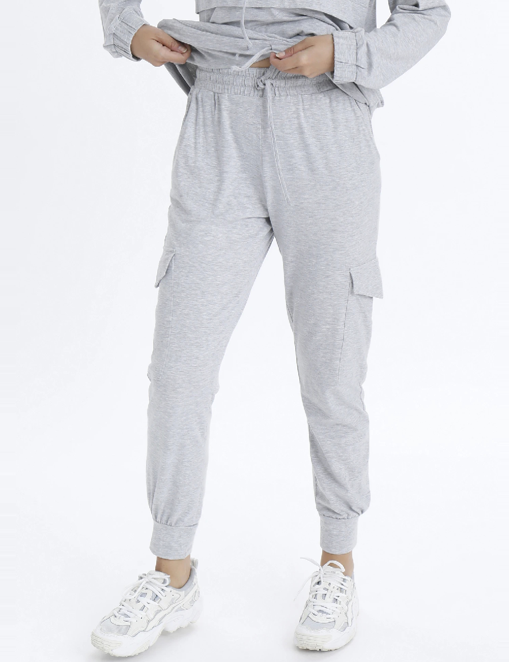 Pantaloni Kaffe, gri deschis