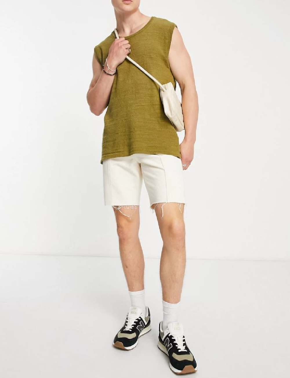 Pantaloni scurti ASOS, ecru