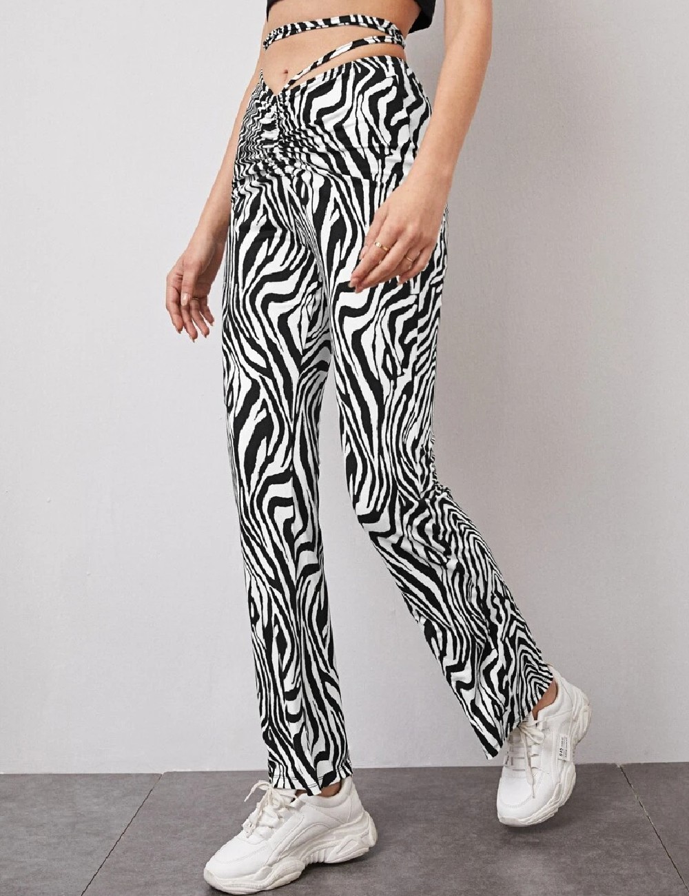 Pantaloni SHEIN, alb/negru - 1 | YEO