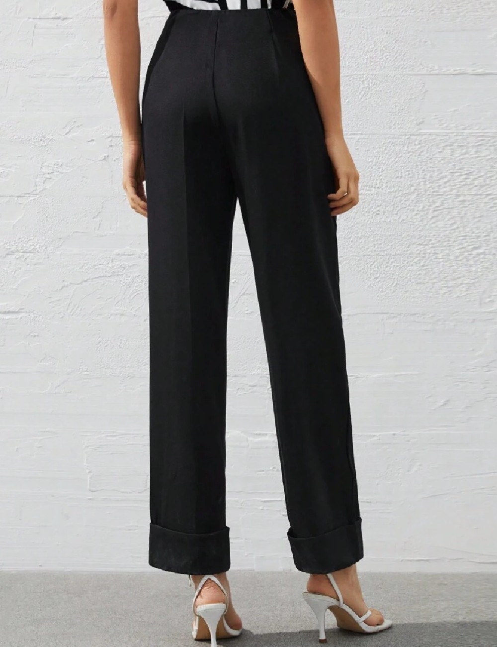 Pantaloni SHEIN, negru - 1 | YEO