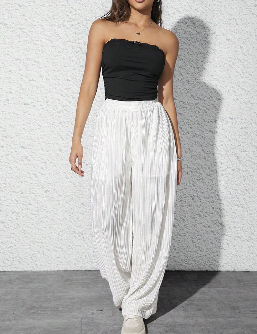 Pantaloni SHEIN, alb
